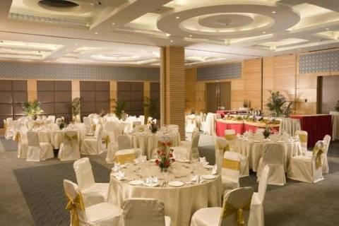 Radisson Blu Suites Gurgaon Dış mekan fotoğraf